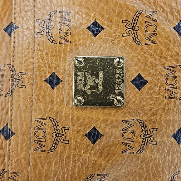 Authentic MCM Monogram Vintage Shoulder Tote Bag Cognac Visetos - Picture 13 of 16